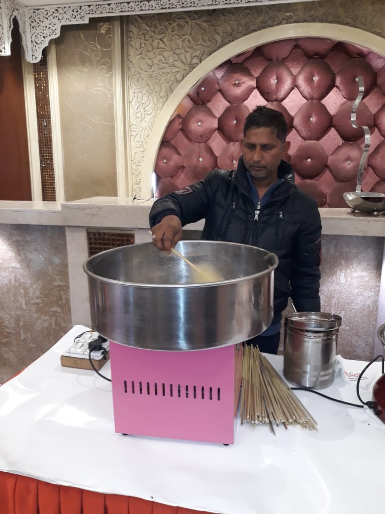  Cotton Candy/Floos Counter For Kids Birthday Partise in Raja Park